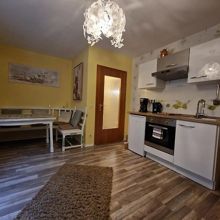 Marburg Apartment Pfiffige Luisa In Ruhiger Waldrandlage Mit Balkon Und Wintergarten Esterno foto